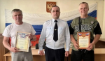 Бдительные жители Нейского муниципального округа выявили курьера мошенников